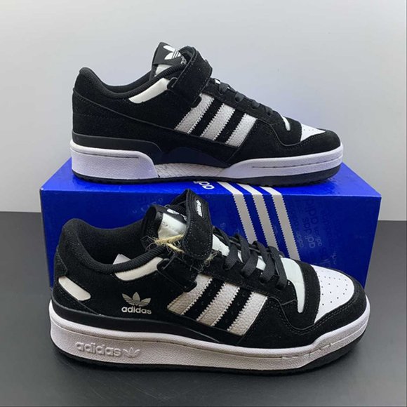 adidas Forum Low Panda Mens Sneakers
